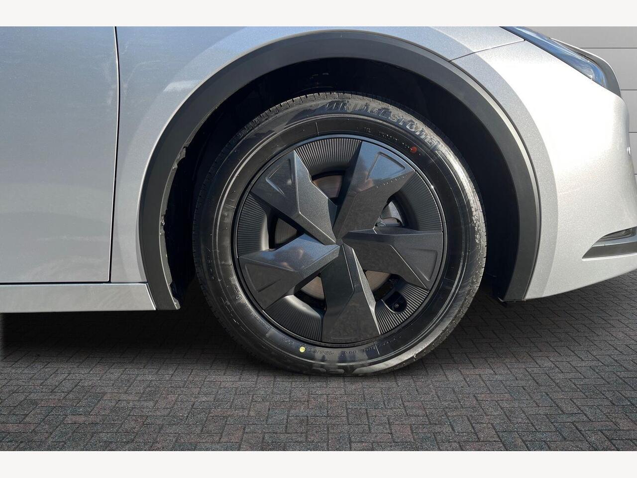 Used Toyota Prius 2025 for sale - 76679198: Photo 6