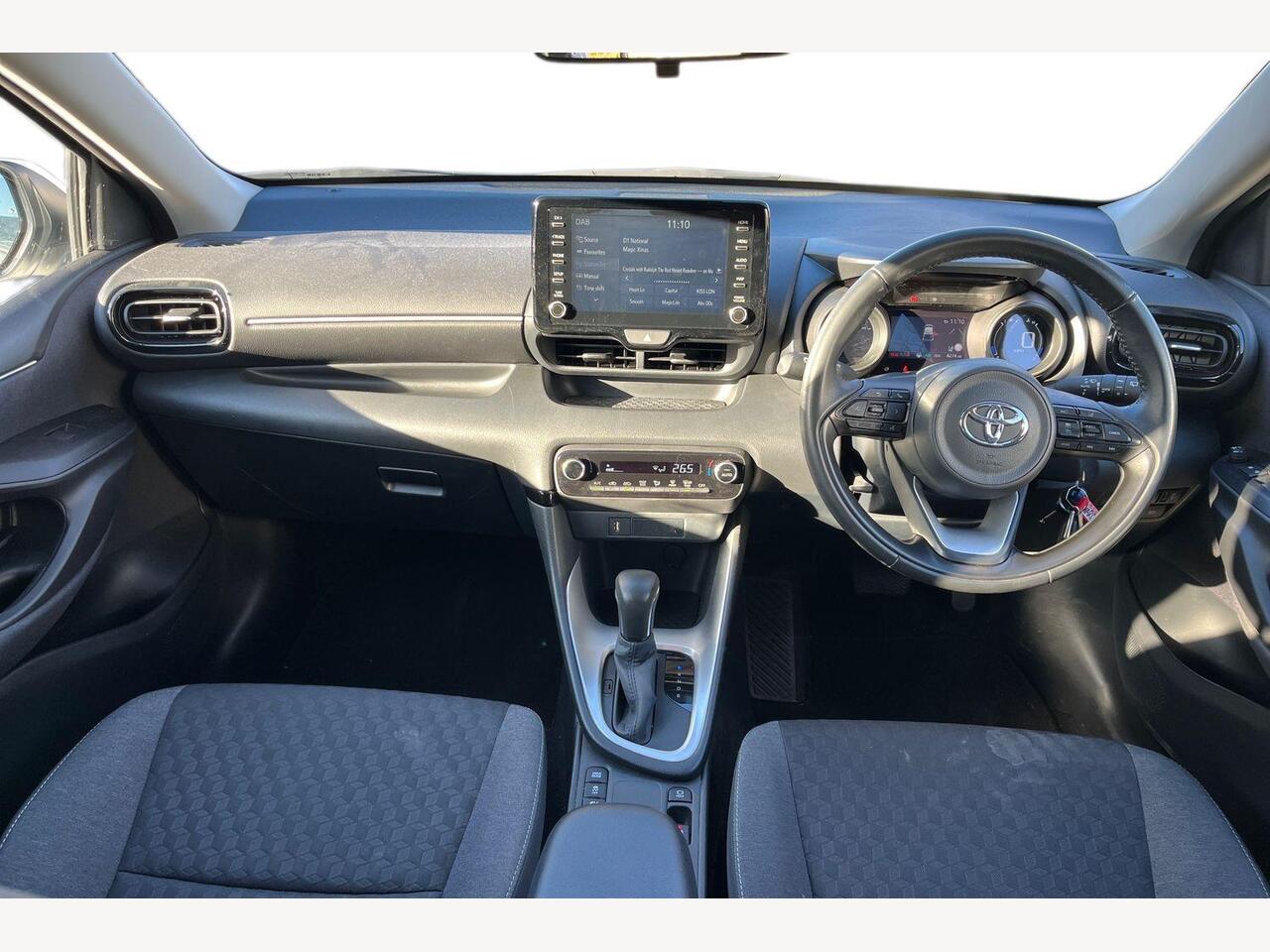 Used Toyota Yaris 2023 for sale - 77332812: Photo 7