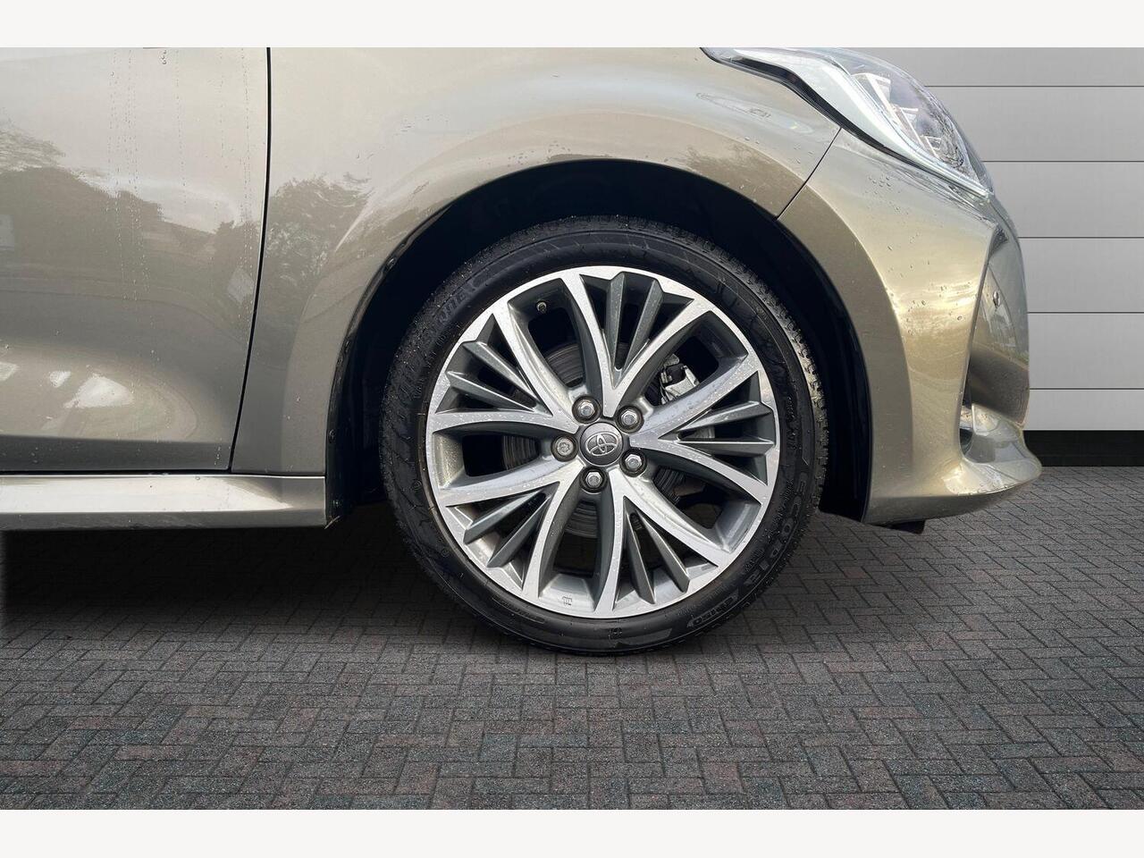 Used Toyota Yaris 2022 for sale - 76674290: Photo 6