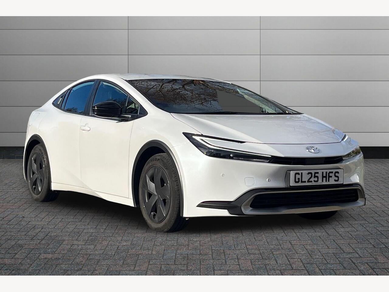 Used Toyota Prius 2025 for sale - 76679138: Photo 1