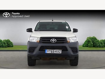 Used Toyota Hilux 2019 for sale - 77042715: Photo