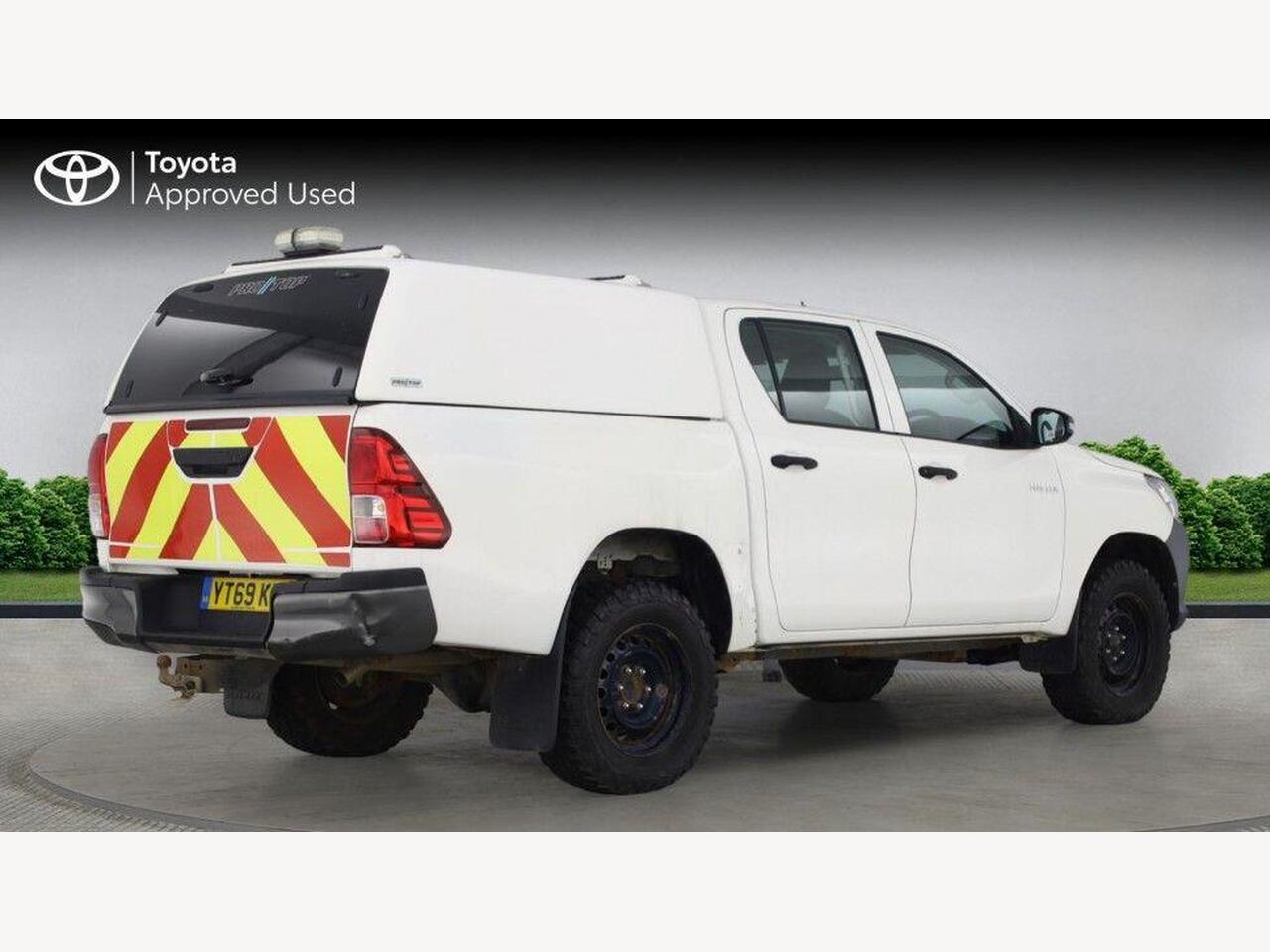 Used Toyota Hilux 2019 for sale - 77042715: Photo 8