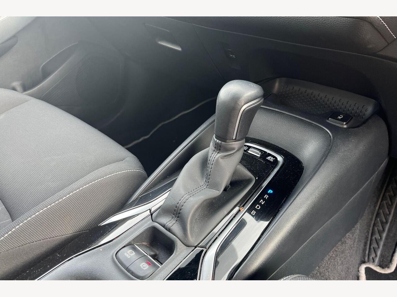 Used Toyota Corolla 2019 for sale - 76717024: Photo 9