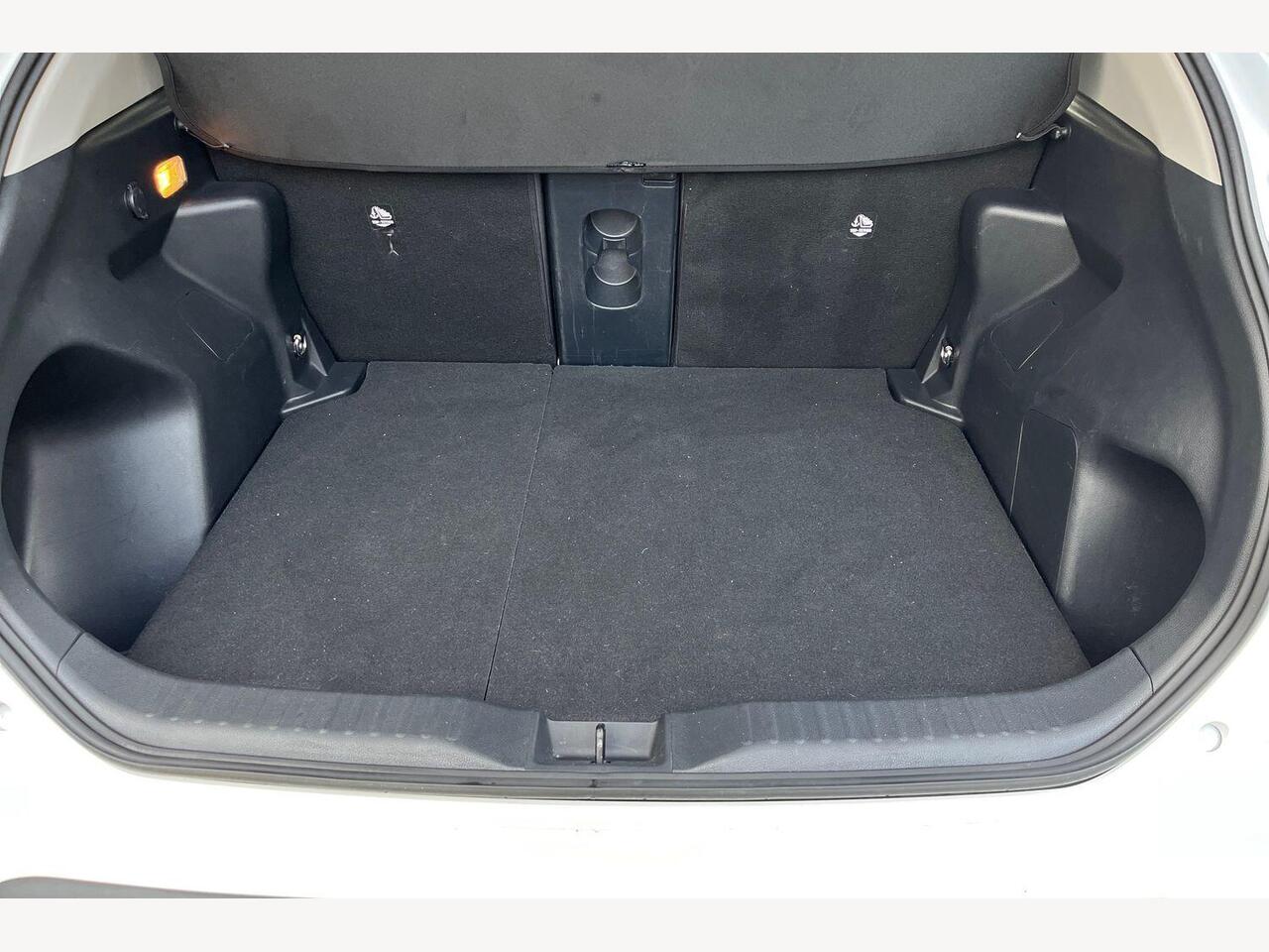 Used Toyota Yaris Cross 2022 for sale - 76675355: Photo 10