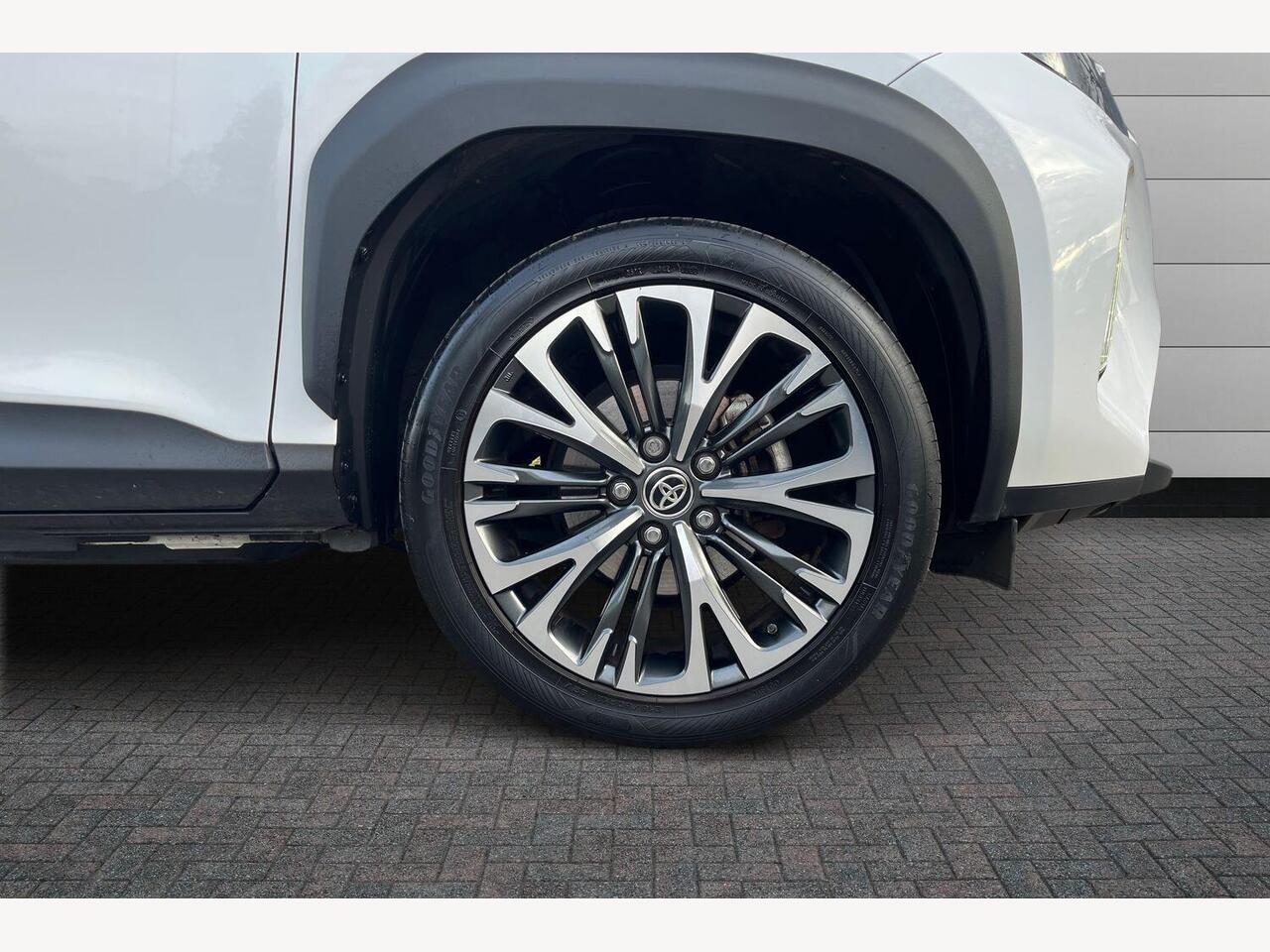 Used Toyota Yaris Cross 2022 for sale - 76675355: Photo 6