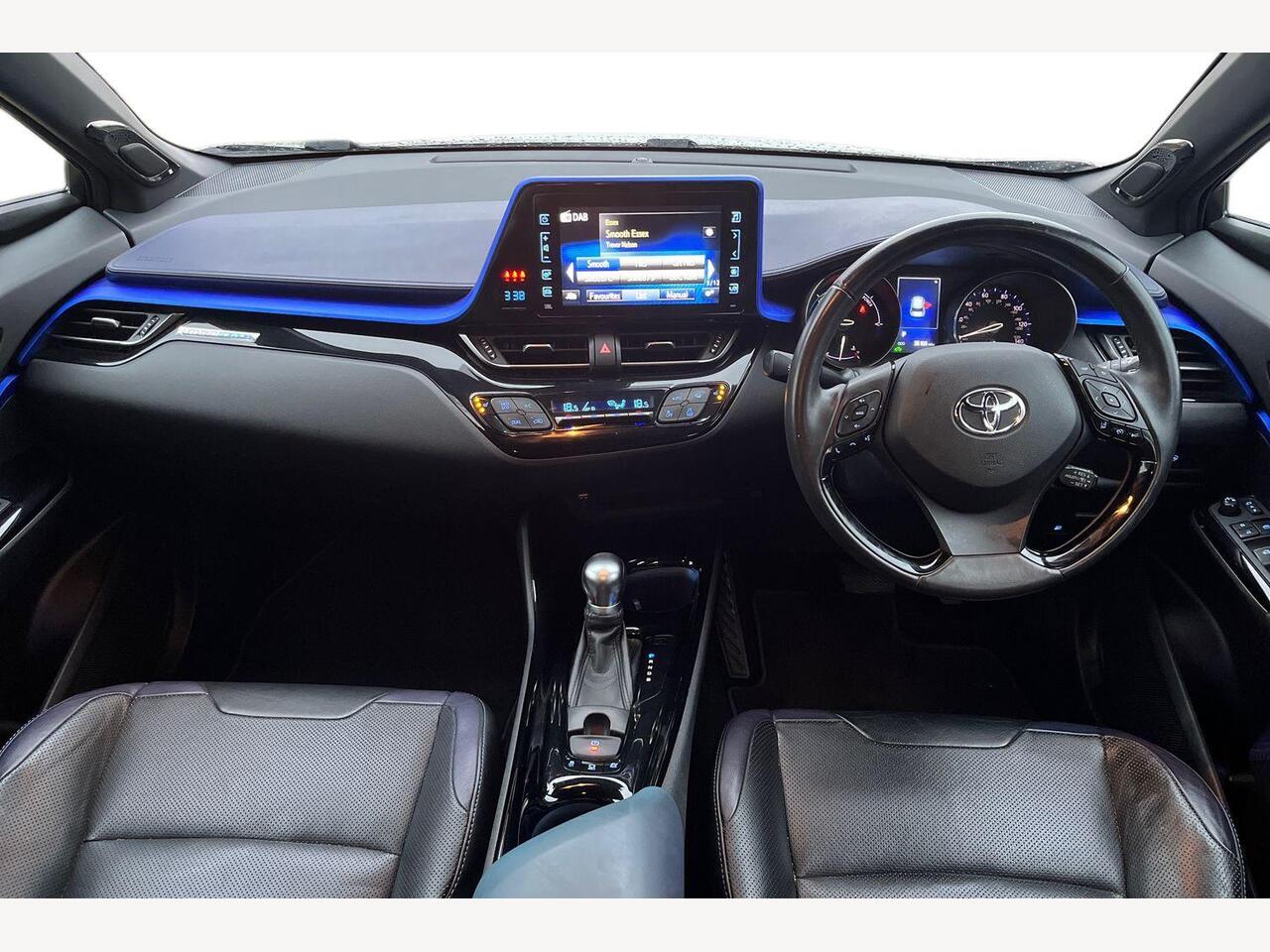 Used Toyota C-HR 2017 for sale - 76673494: Photo 7