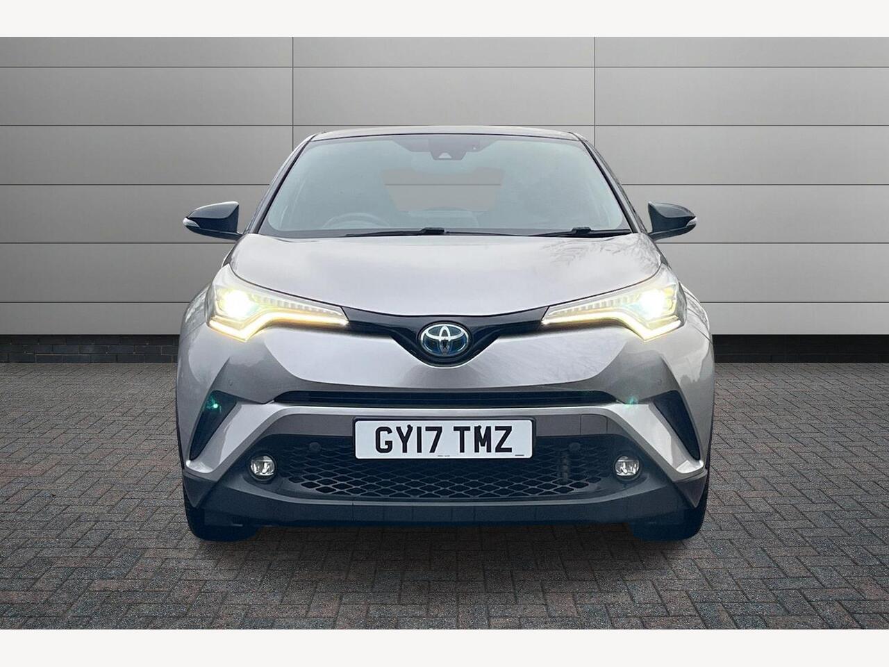 Used Toyota C-HR 2017 for sale - 76673494: Photo 8