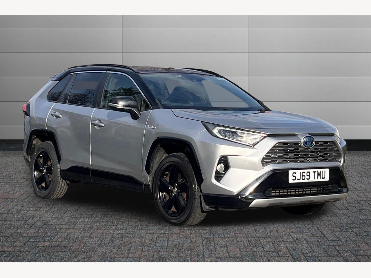 Used Toyota RAV4 2019 for sale - 76673358: Photo 1