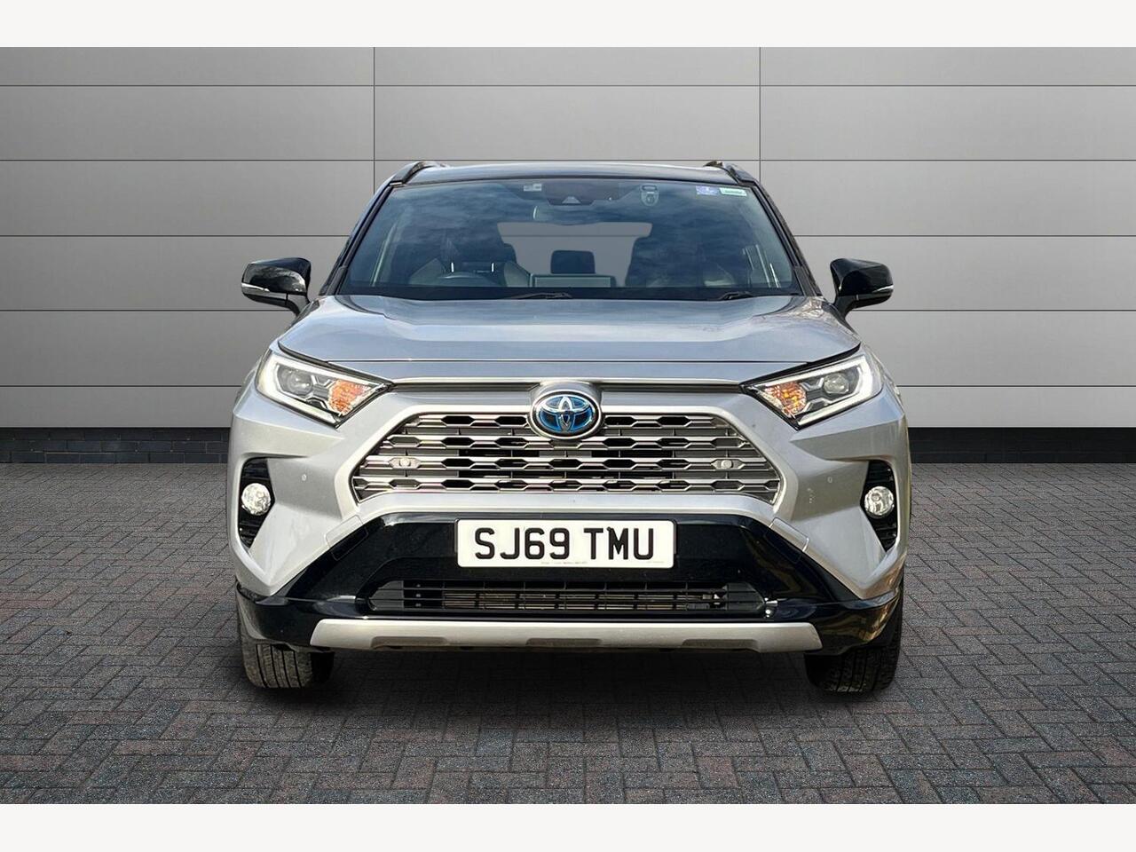 Used Toyota RAV4 2019 for sale - 76673358: Photo 8