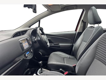 Used Toyota Yaris 2017 for sale - 77470732: Photo