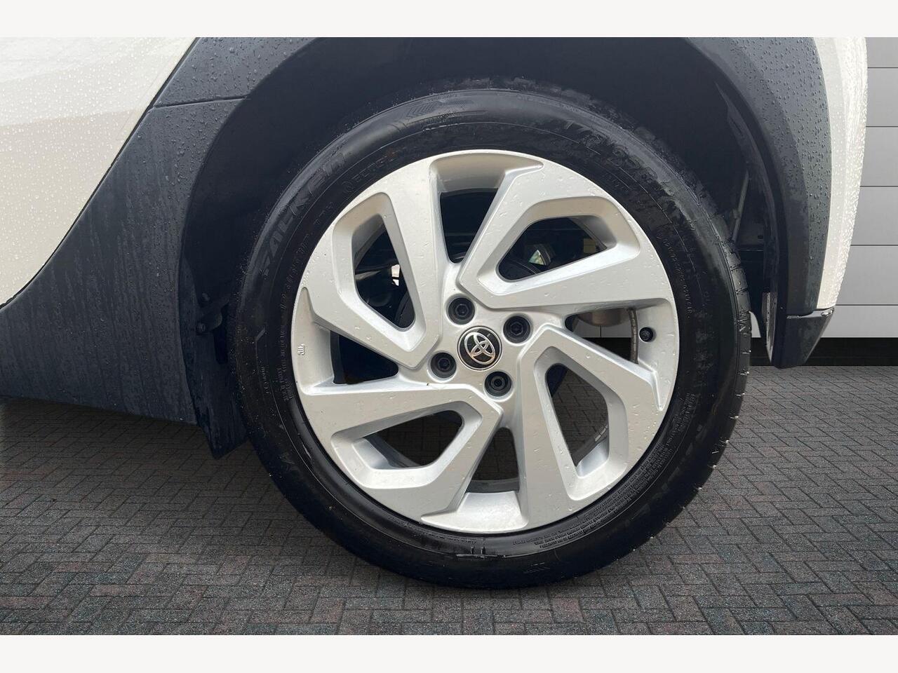 Used Toyota Aygo X 2024 for sale - 76677050: Photo 6