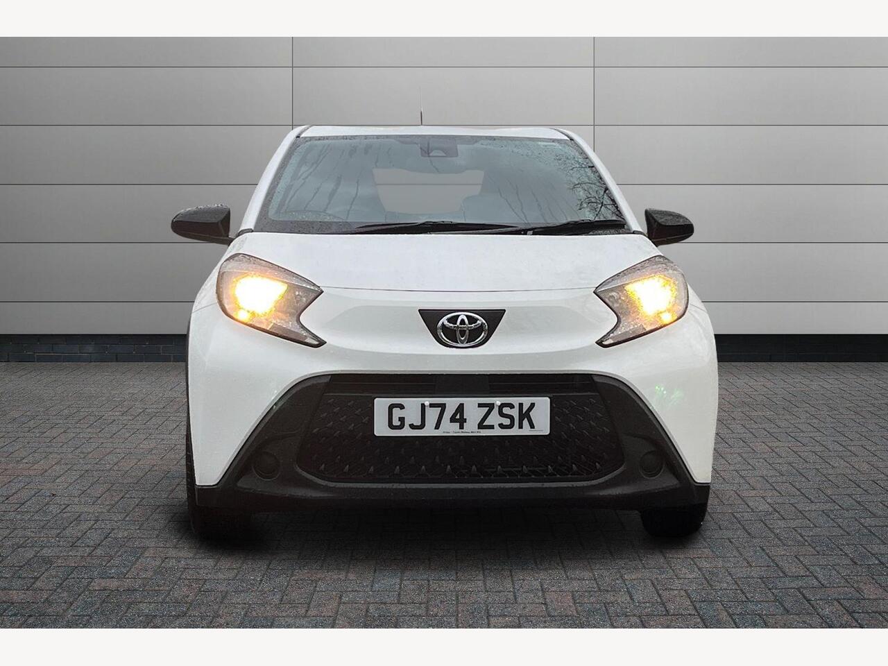 Used Toyota Aygo X 2024 for sale - 76677050: Photo 8