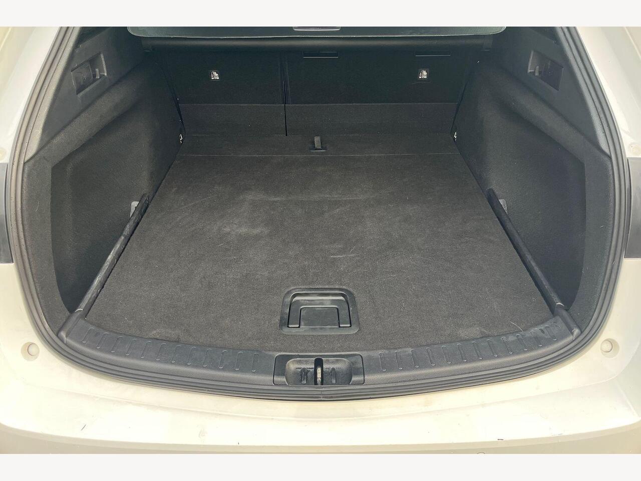 Used Toyota Corolla 2022 for sale - 76674741: Photo 10