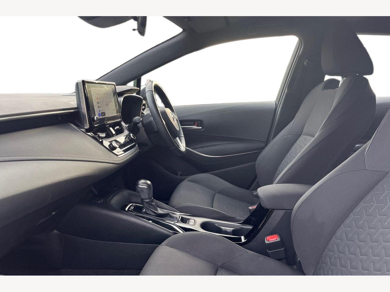 Used Toyota Corolla 2022 for sale - 76674741: Photo 2