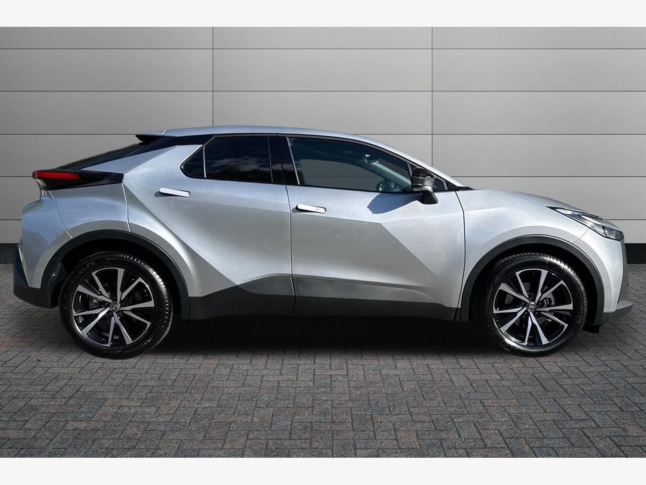 Used Toyota C-HR 2025 for sale - 76678200: Photo 5