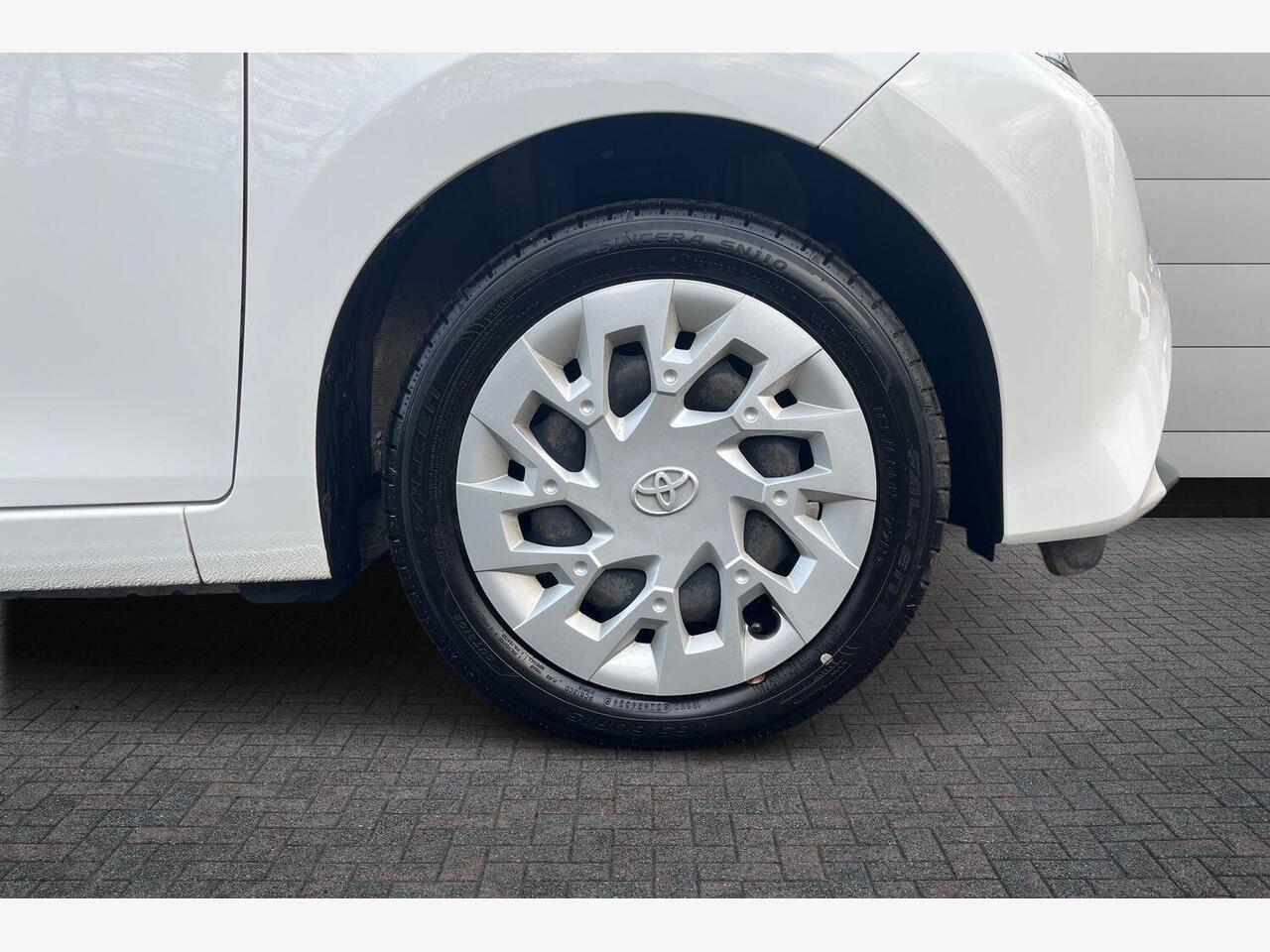 Used Toyota AYGO 2021 for sale - 77110235: Photo 7