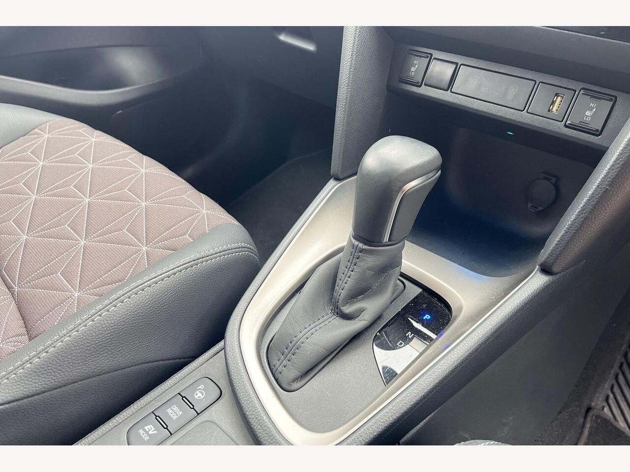 Used Toyota Yaris Cross 2023 for sale - 77972336: Photo 9