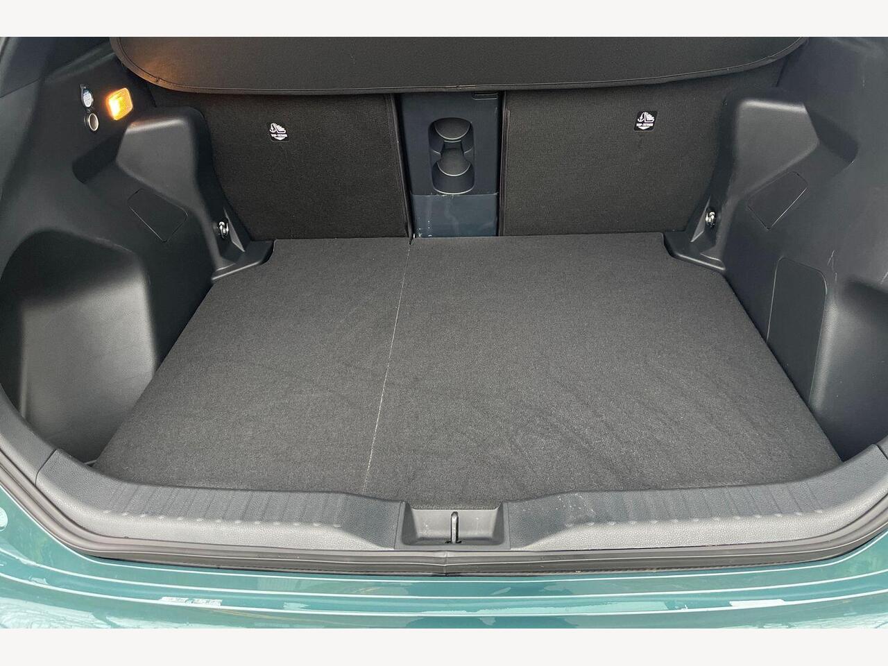 Used Toyota Yaris Cross 2025 for sale - 76954175: Photo 10