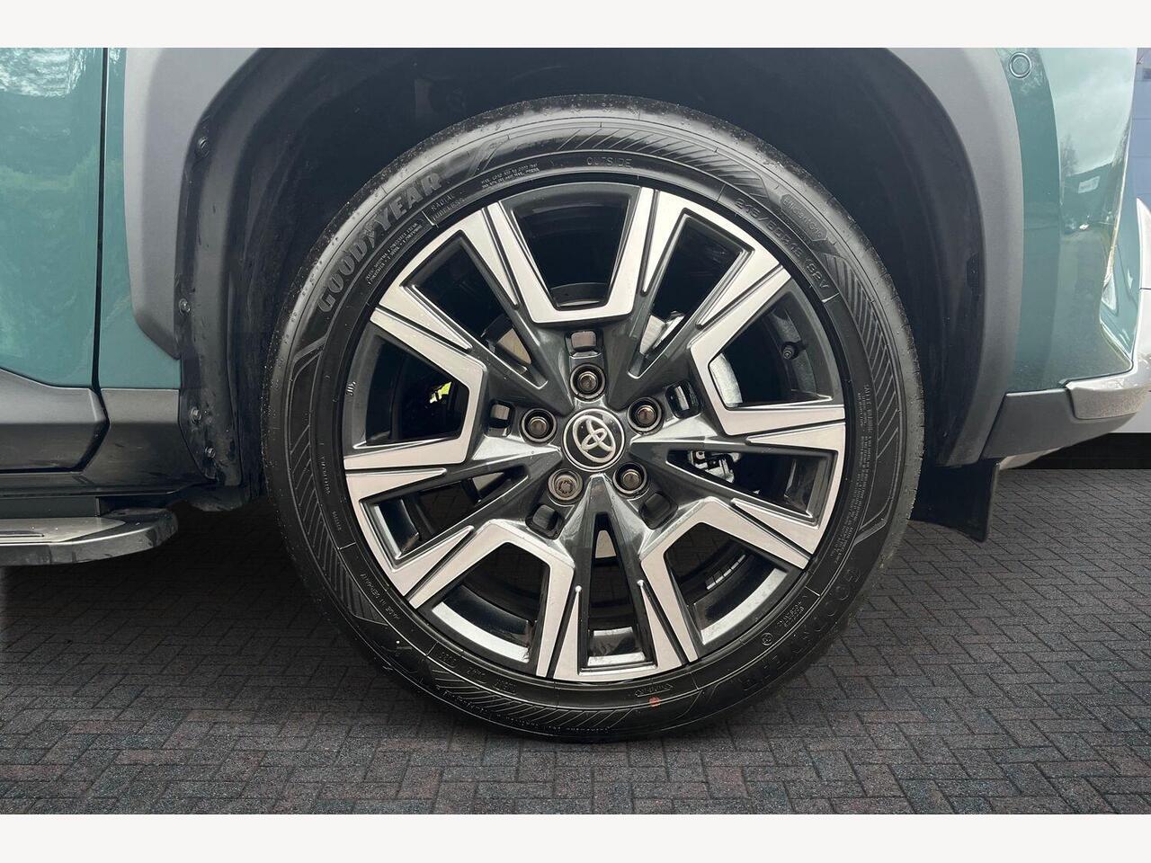 Used Toyota Yaris Cross 2025 for sale - 76954175: Photo 6