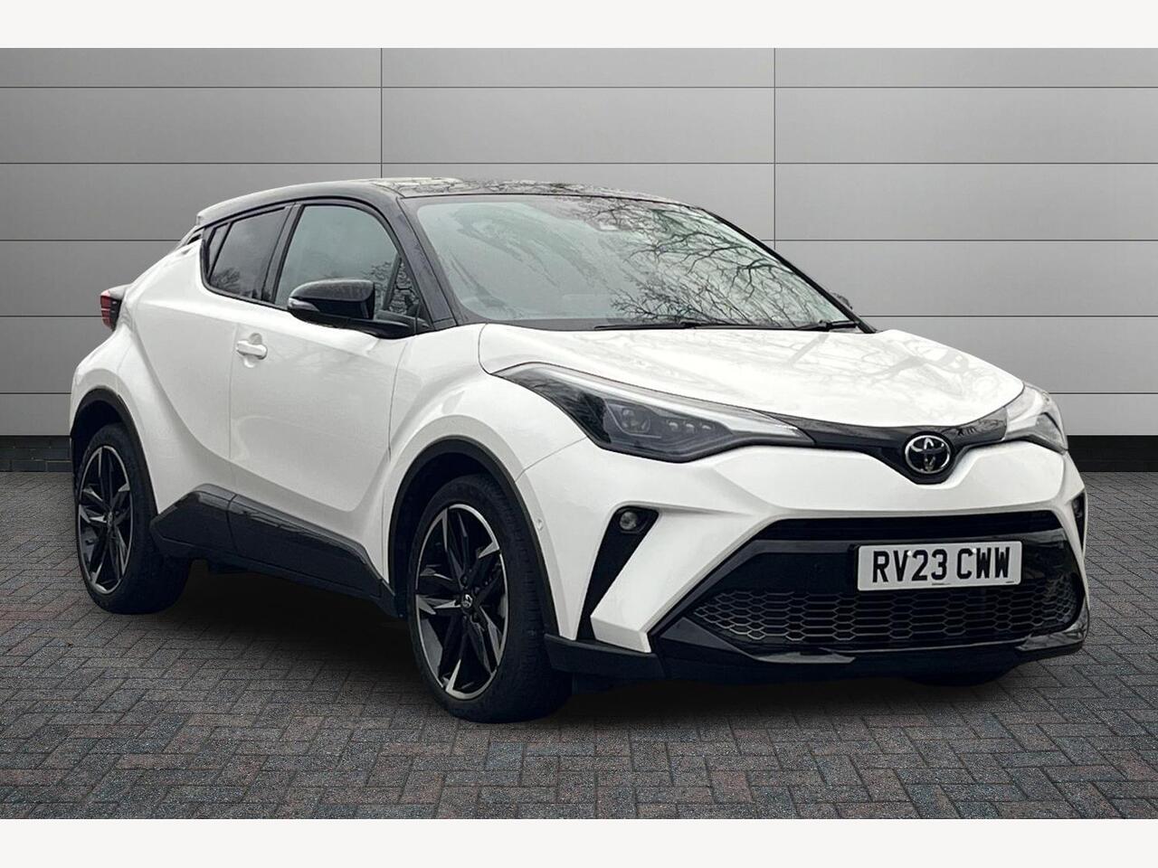 Used Toyota C-HR 2023 for sale - 76676606: Photo 1