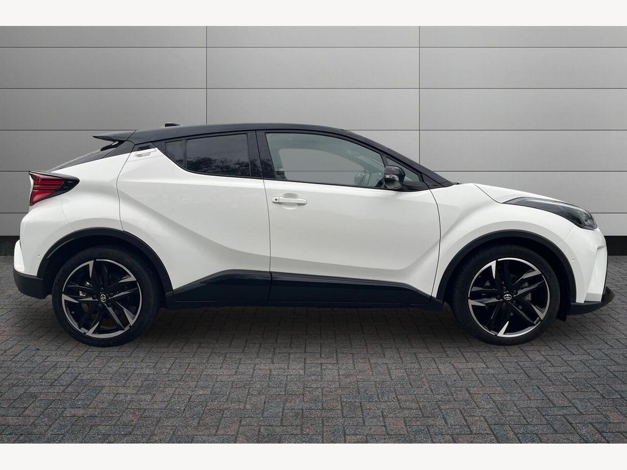 Used Toyota C-HR 2023 for sale - 76676606: Photo 5