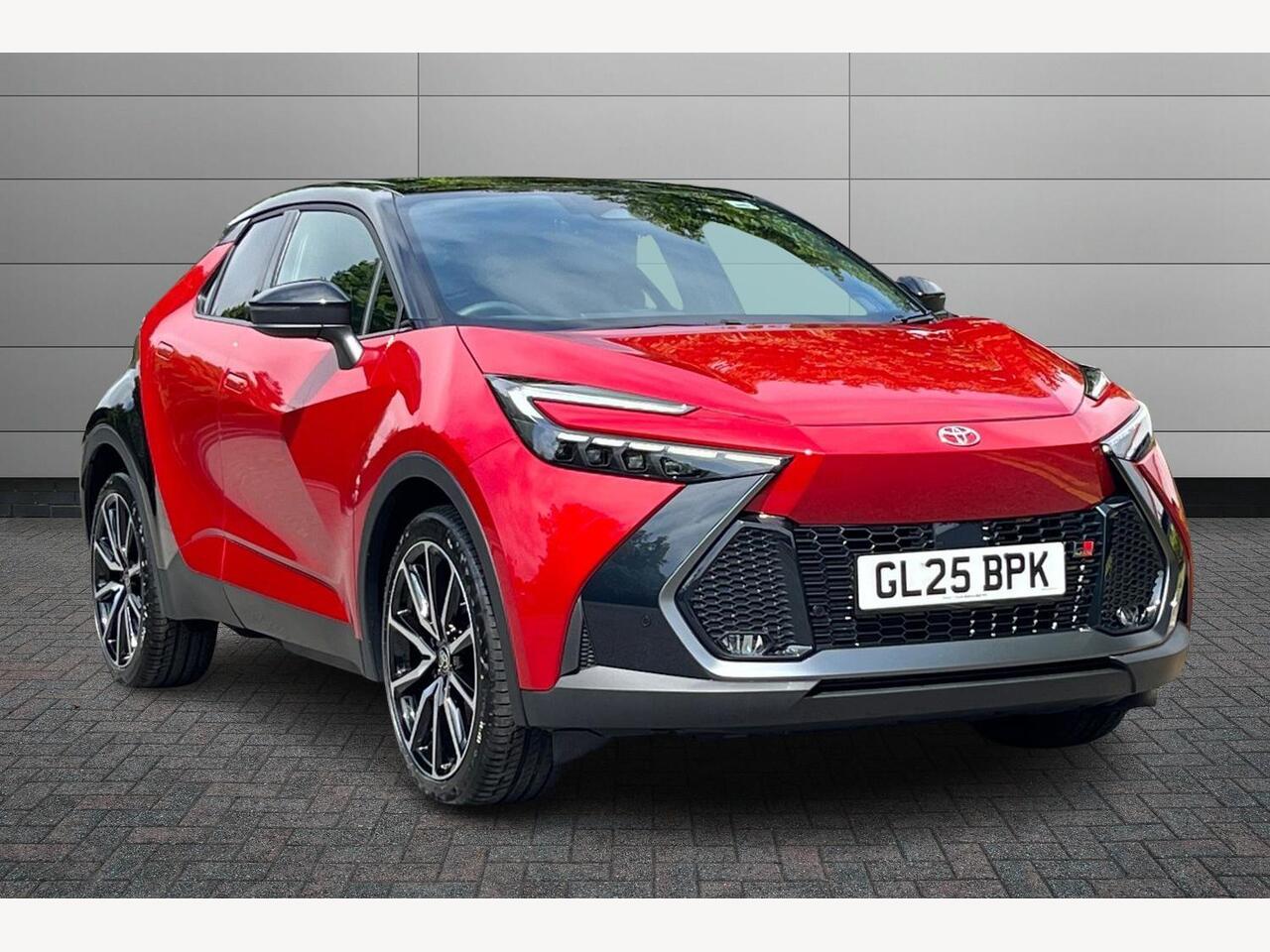 Used Toyota C-HR 2025 for sale - 76679711: Photo 1