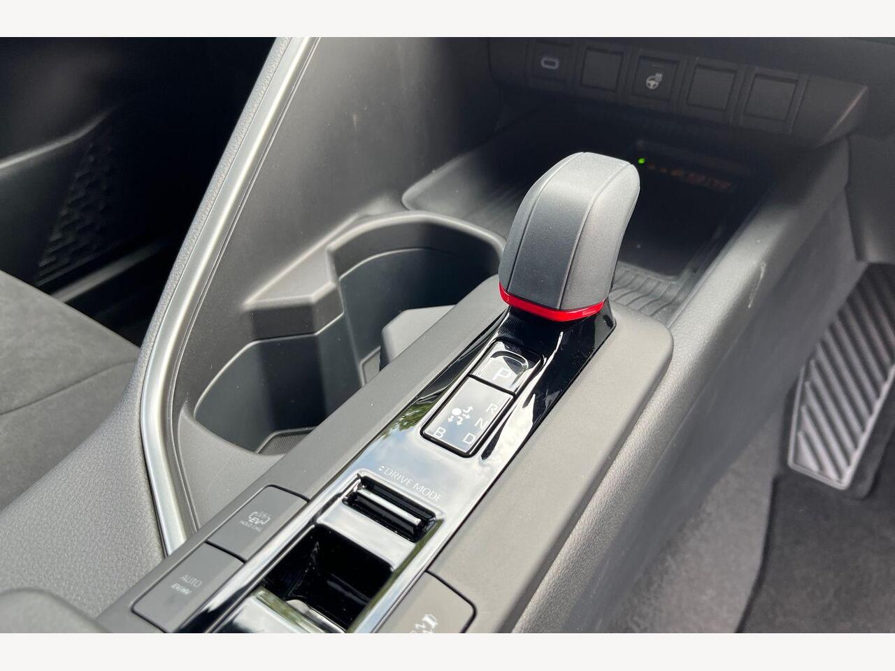 Used Toyota C-HR 2025 for sale - 76679711: Photo 9