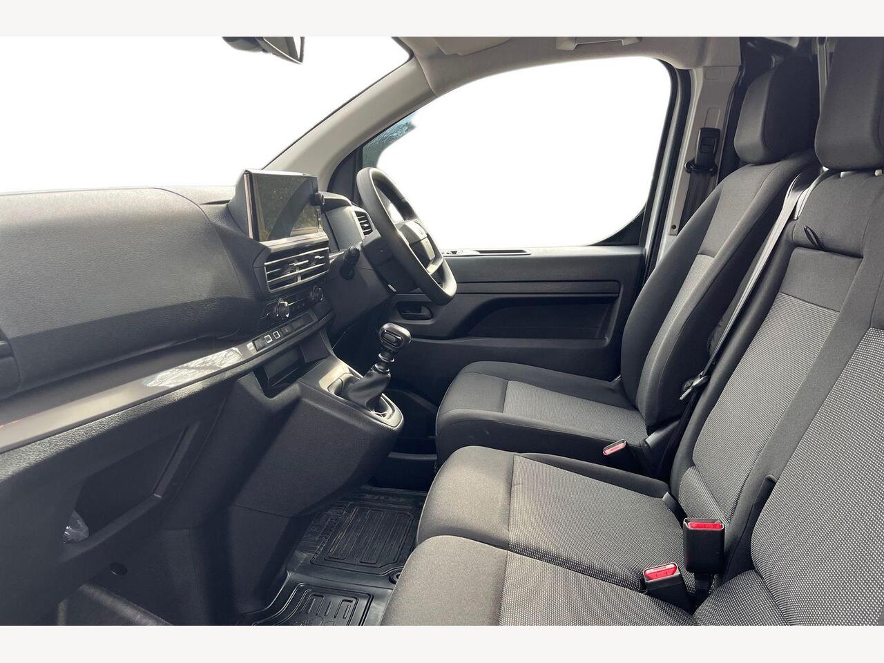 Used Toyota ProAce 2025 for sale - 77927049: Photo 2
