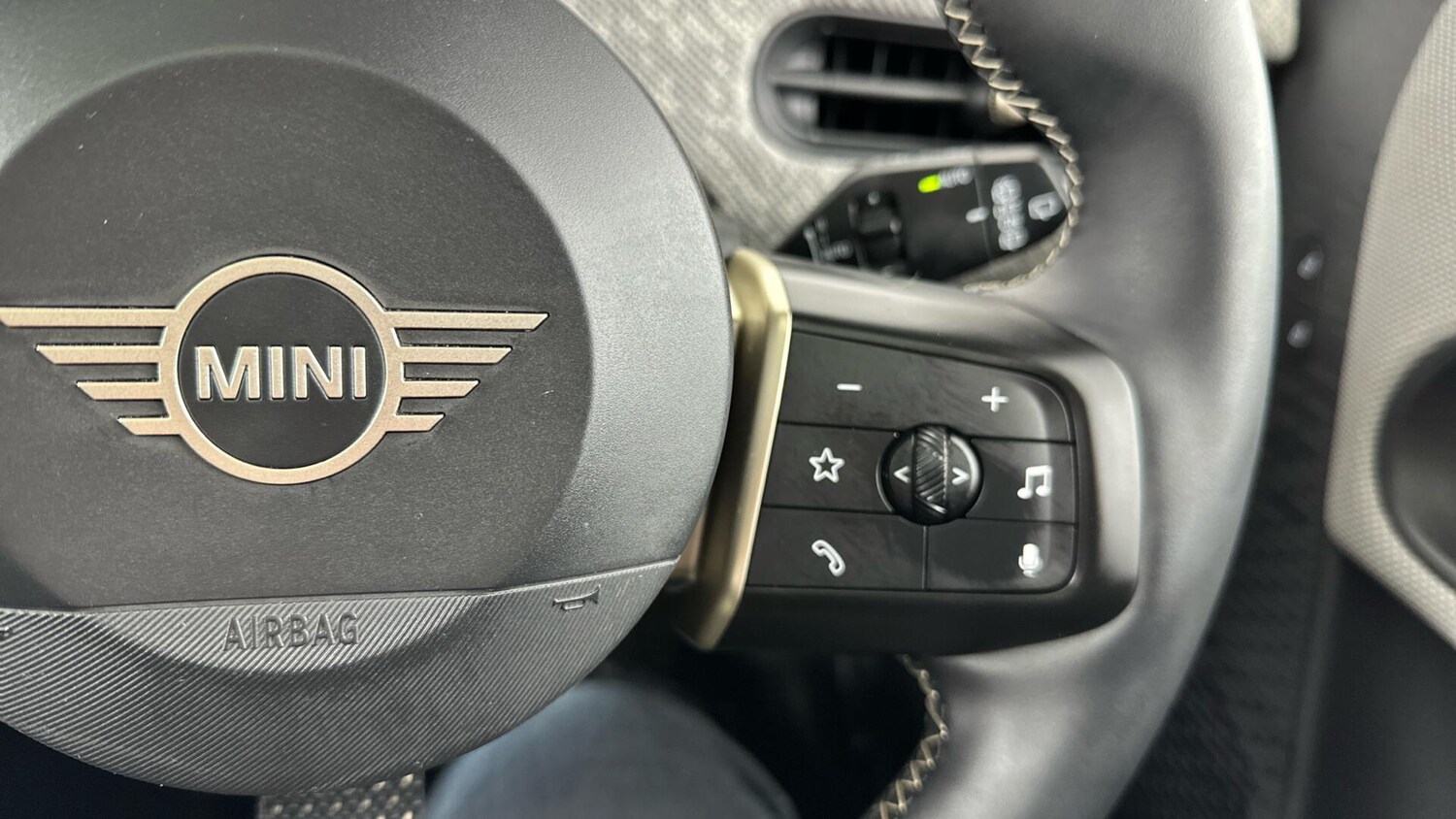 Used MINI Cooper 2024 for sale - 77497108: Photo 18