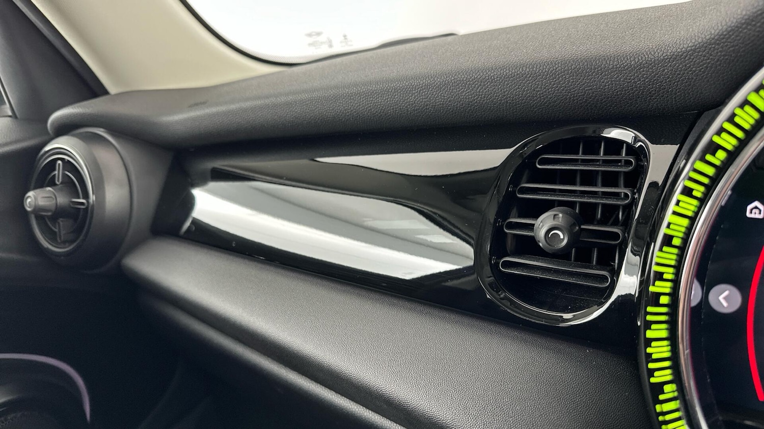 Used MINI Hatch 2022 for sale - 76975781: Photo 31