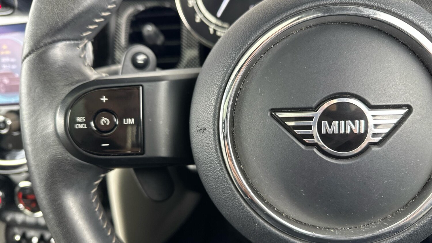 Used MINI Hatch 2022 for sale - 76760329: Photo 17