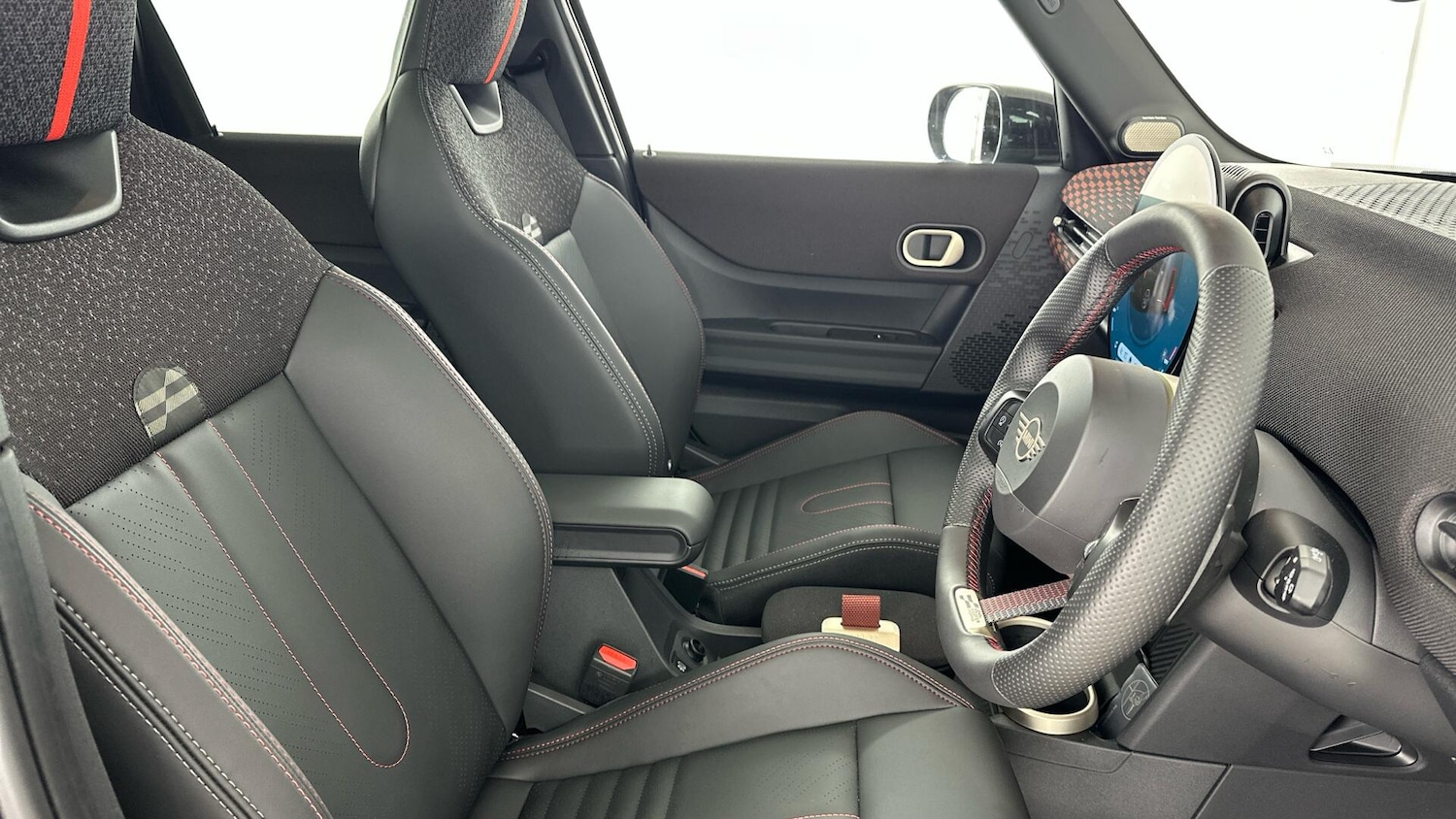 Used MINI Cooper 2025 for sale - 77144238: Photo 11