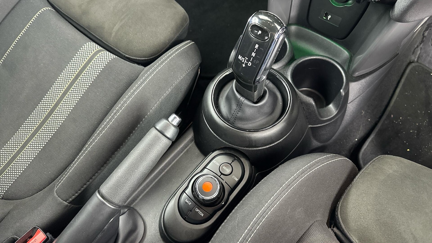 Used MINI Hatch 2020 for sale - 76965128: Photo 10