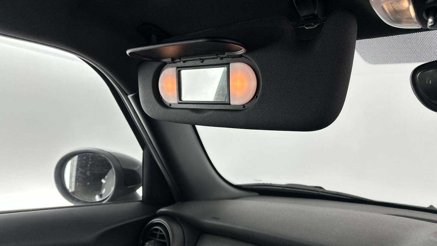 Used MINI Hatch 2020 for sale - 76965128: Photo 23