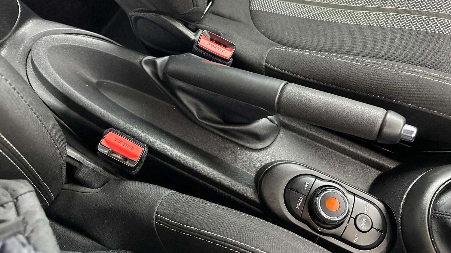 Used MINI Hatch 2020 for sale - 76965128: Photo 28