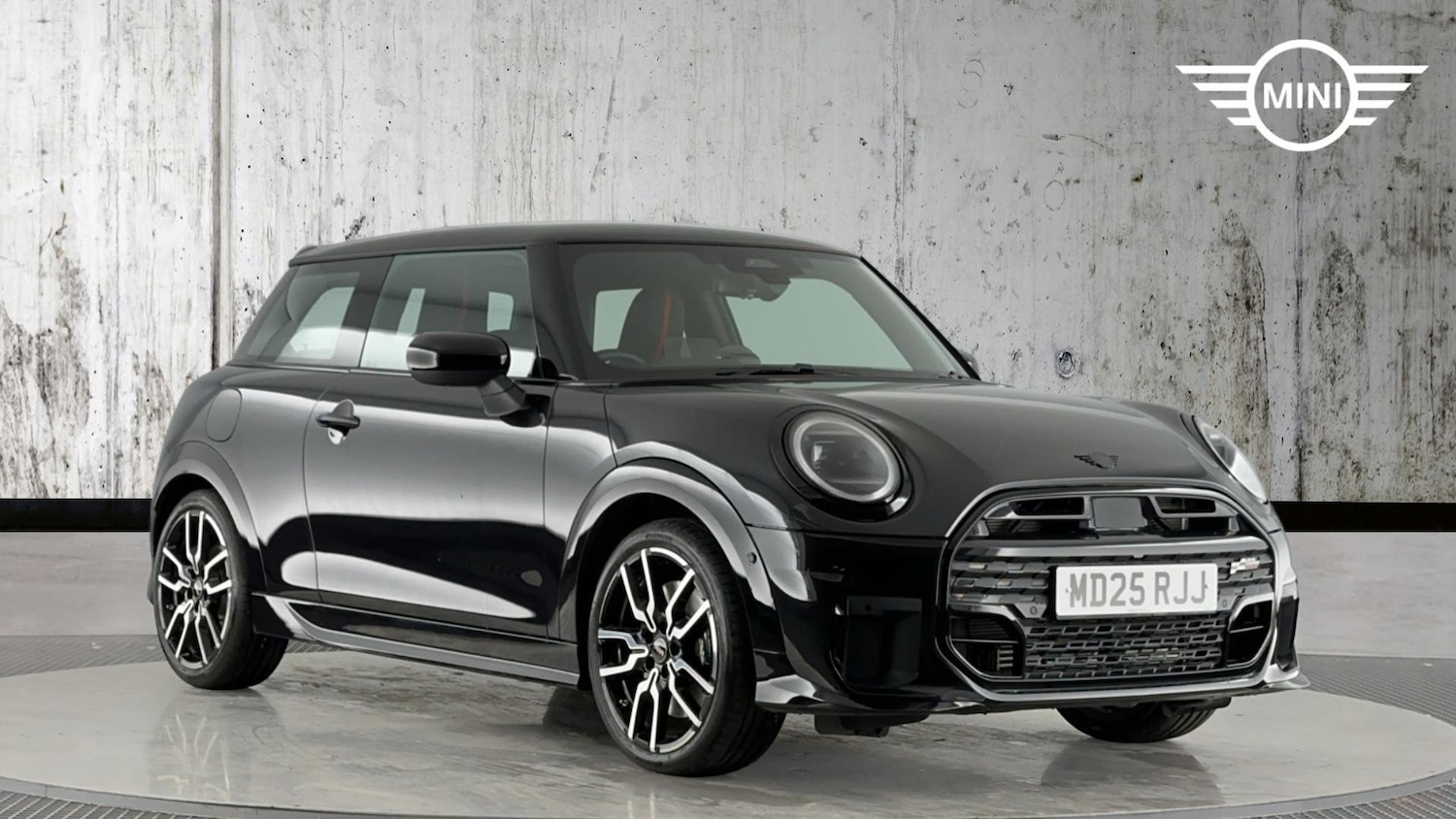 Used MINI Hatch 2025 for sale - 76965575: Photo 1