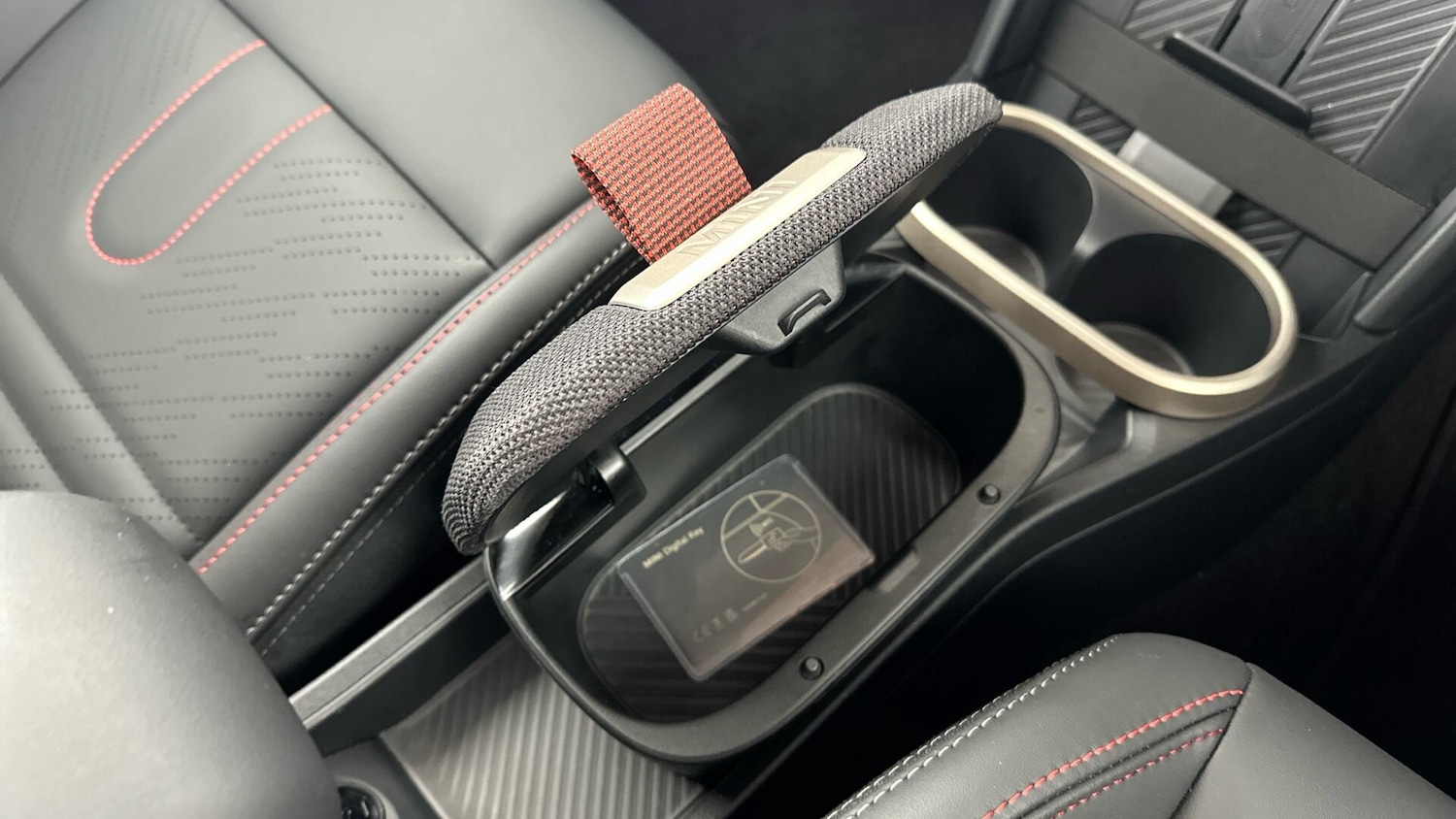 Used MINI Hatch 2025 for sale - 76965575: Photo 19