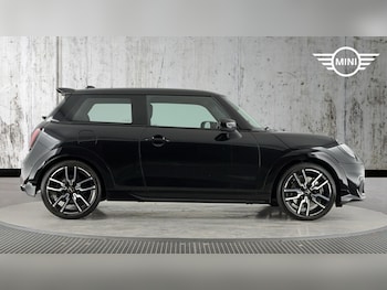 Used MINI Hatch 2025 for sale - 76965575: Photo