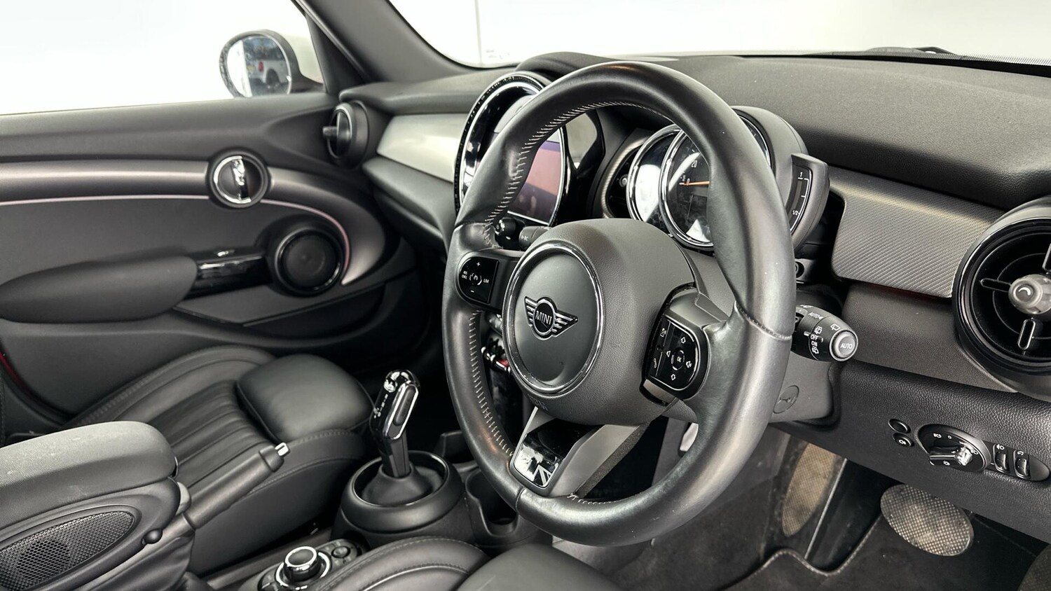 Used MINI Hatch 2022 for sale - 76760278: Photo 6