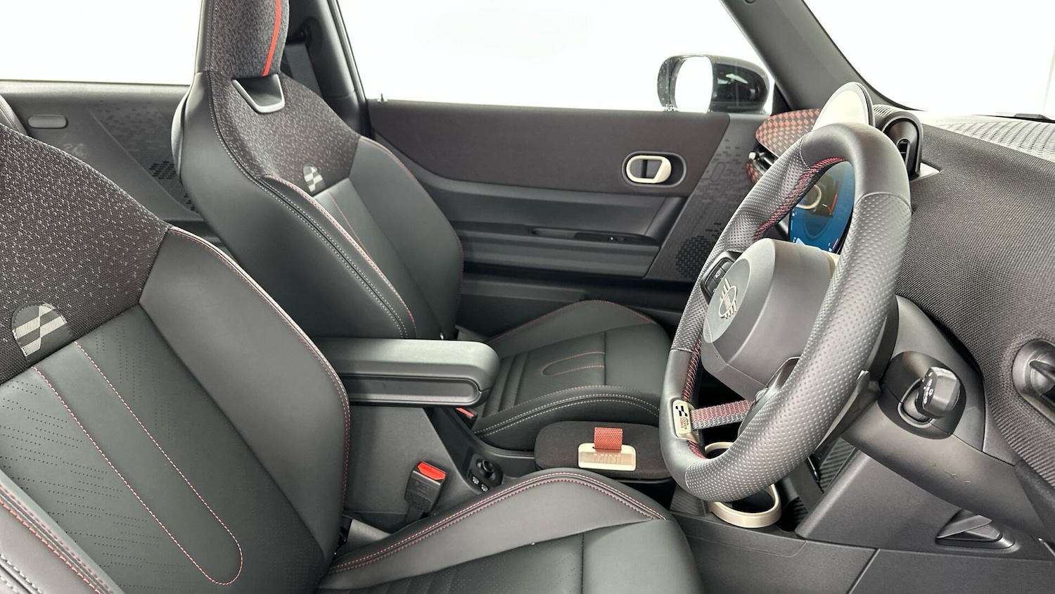 Used MINI Cooper 2025 for sale - 76760493: Photo 11