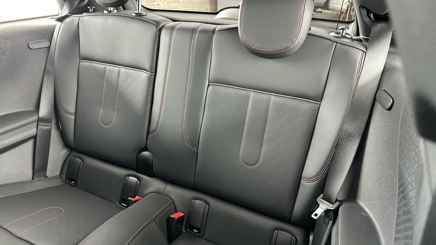 Used MINI Cooper 2025 for sale - 76760353: Photo 12