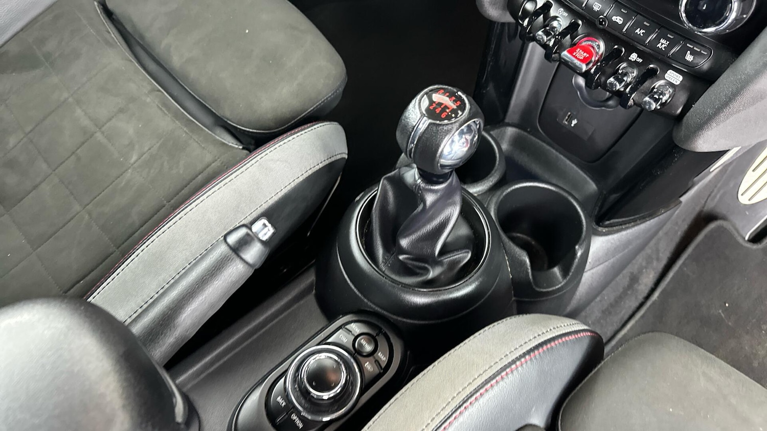 Used MINI Hatch 2022 for sale - 77411149: Photo 10