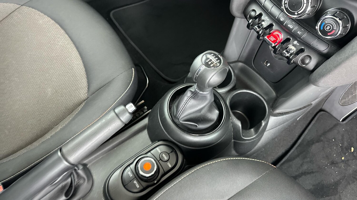 Used MINI Hatch 2019 for sale - 76760246: Photo 10