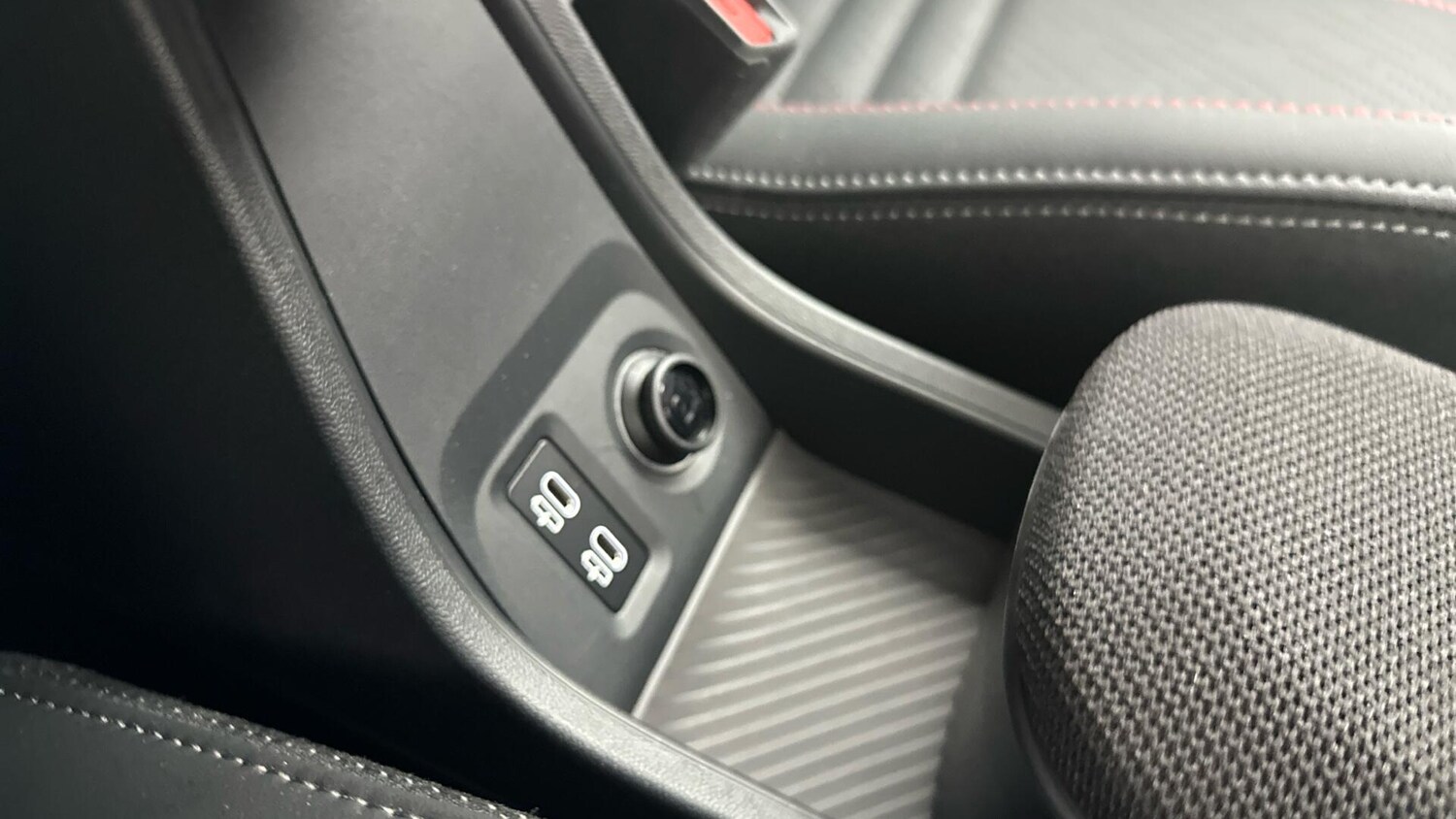 Used MINI Hatch 2025 for sale - 76952531: Photo 27