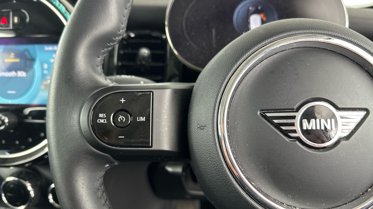 Used MINI Hatch 2024 for sale - 76760495: Photo 17