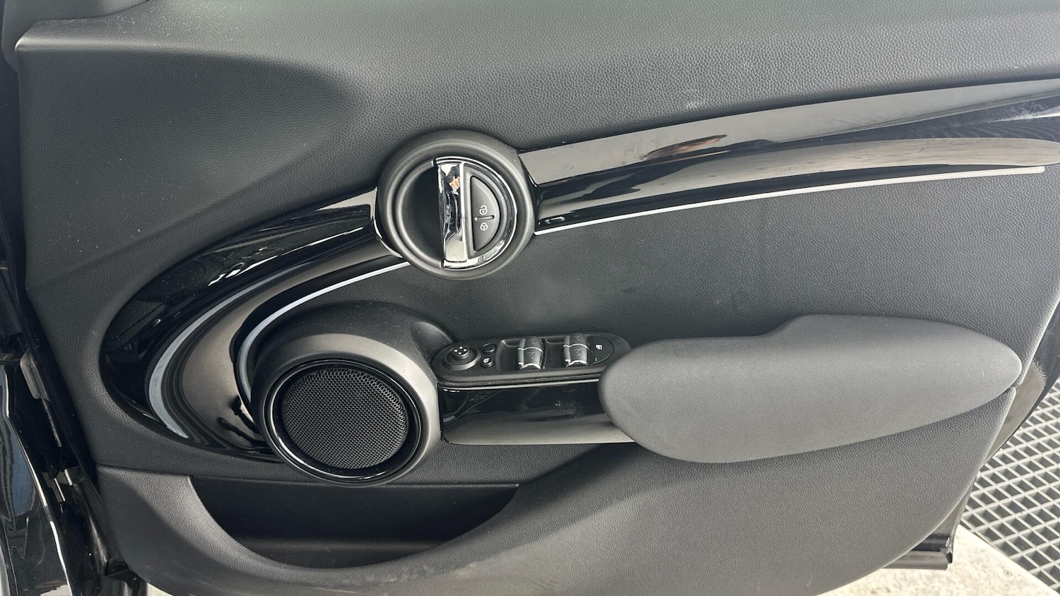 Used MINI Hatch 2024 for sale - 76760495: Photo 20