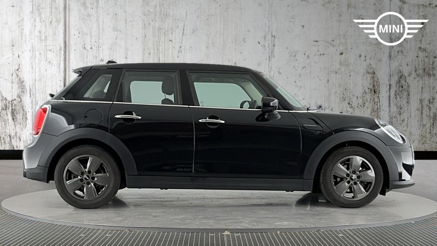 Used MINI Hatch 2024 for sale - 76760495: Photo 3