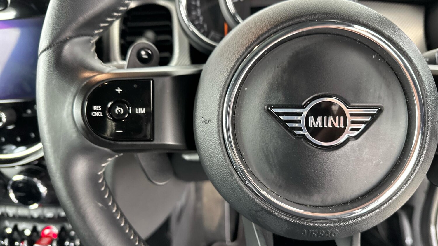 Used MINI Hatch 2023 for sale - 77291918: Photo 17