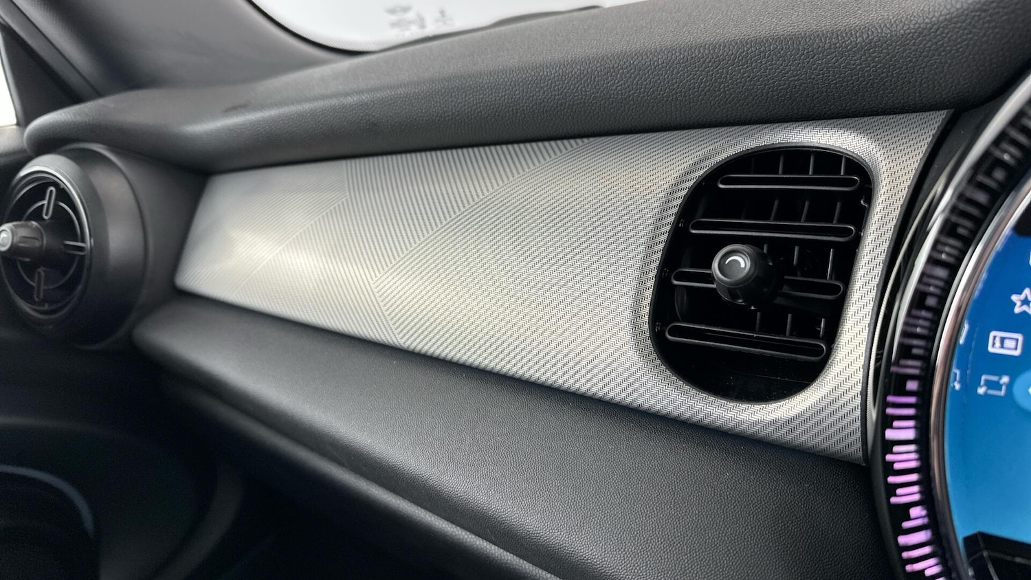 Used MINI Hatch 2023 for sale - 77291918: Photo 34