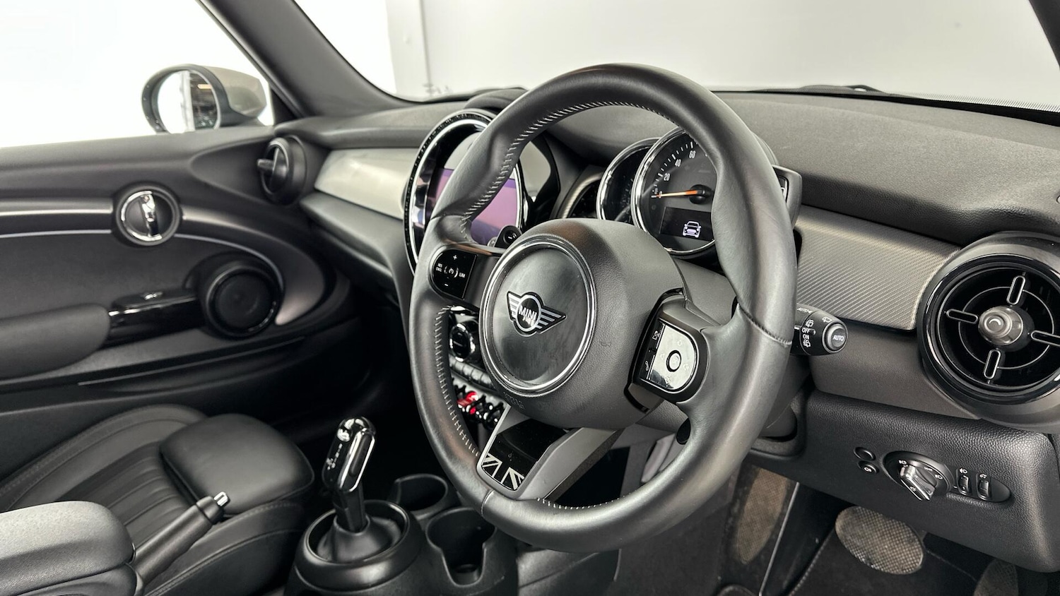 Used MINI Hatch 2023 for sale - 77291918: Photo 6